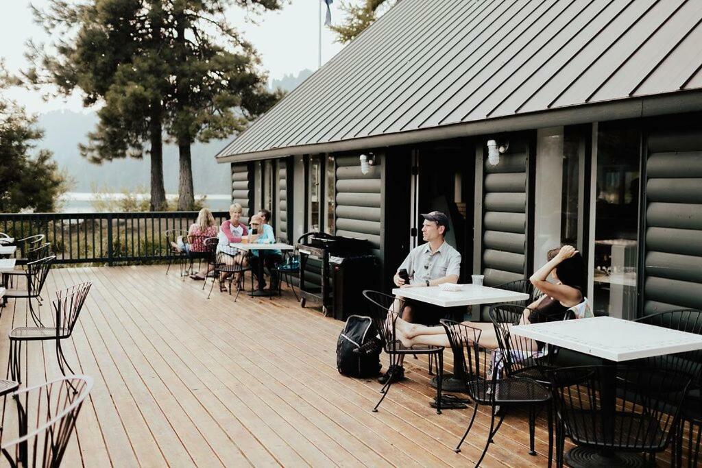 The Suttle Lodge & Boathouse Camp Sherman Exterior foto