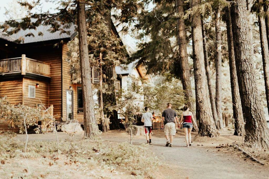 The Suttle Lodge & Boathouse Camp Sherman Exterior foto